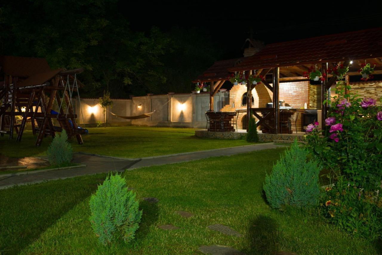 La Mateo Otel Călimăneşti Dış mekan fotoğraf