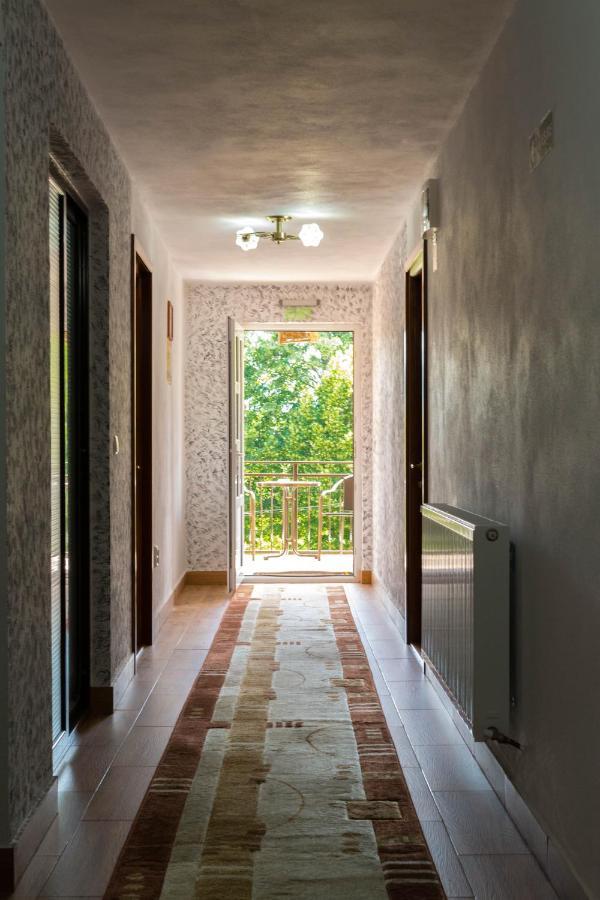La Mateo Otel Călimăneşti Dış mekan fotoğraf