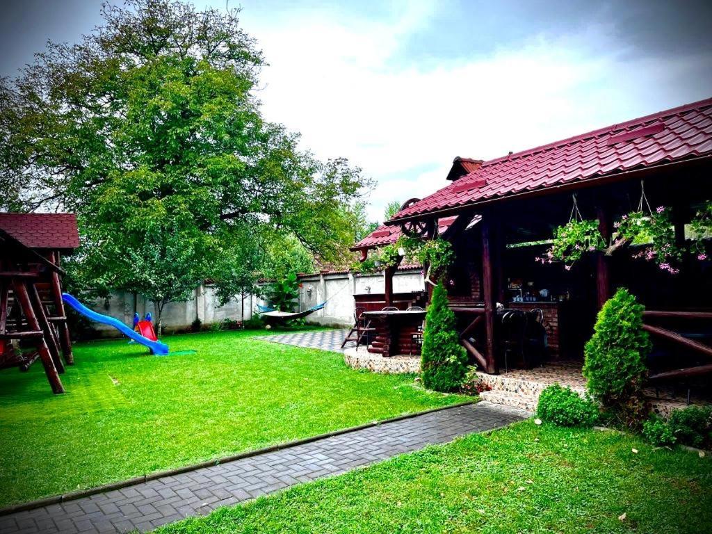 La Mateo Otel Călimăneşti Dış mekan fotoğraf